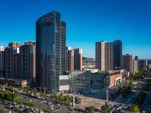 Lavande Hotel (Heyuan Wanlongcheng)