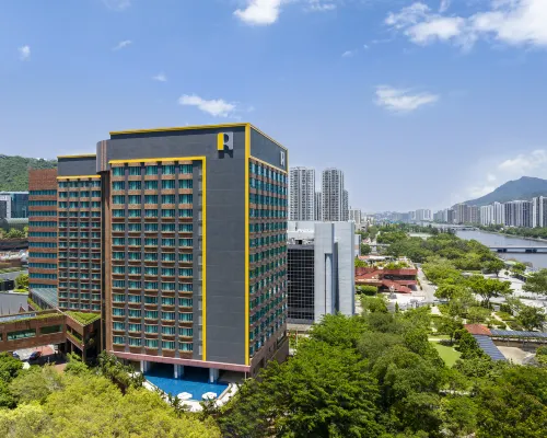 Royal Park Hotel Hotels near MTR Fo Tan Station