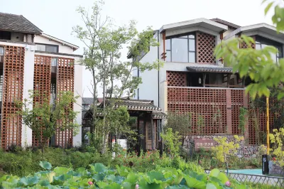 B&Bs in the Art Museum in· in Huatian Time Hotels near (Wenji Service Area) Feidong Station Wenji Branch