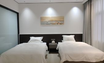 Ru Ni Suo Yuan Homestay (Lushan Xihai Zhelin Laozhen Feiyi Meishi Wenchuangyuan)