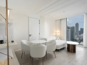 인사이드 바이 멜리아 방콕 수쿰빗