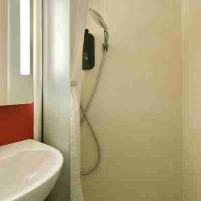 B&B HOTEL Le Mans Nord (1) Rooms