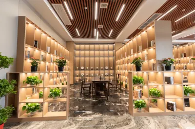 Anlu Shiyun Jinxuan Hotel (Anlu Bus Terminal) Hotel a Anlu