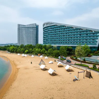 Qingdao Ocean Valley Hotel Отели рядом с достопримечательностью «Baden Village»