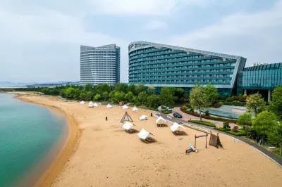 Qingdao Qinglong Grand Mercure Hotel Hotels in Hot Spring/Blue Silicon Valley Business Circle