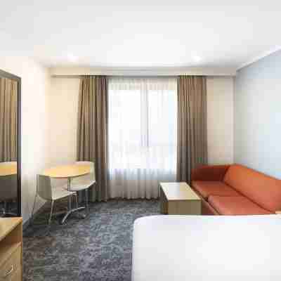 Mercure Brisbane Garden City Rooms