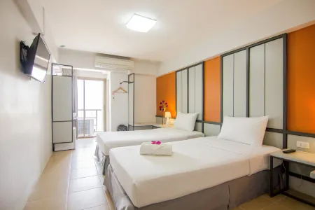 Regent Ngamwongwan Hotel Отели рядом с достопримечательностью «The Key Prachachuen»