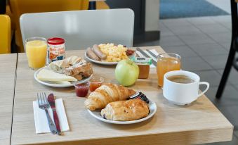 B&B Hôtel Evry Lisses 1 - Housity