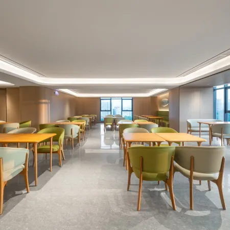 JI Hotel (Huizhou Shuidong Street Binjiang Branch)