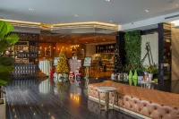โรงแรมวิคตอเรีย การ์เด้น - พร้อมอาหารเช้า