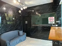 WF Motel Hotel di Keladi