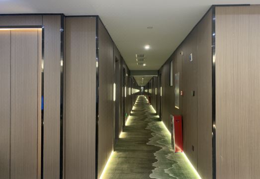 2. 이팡 호텔 (톈..