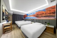 Pudding Hotel (Shanghai Jiading Nanxiang Guxiyuan Exhibition Store) Hotels near Hualian Supermarket (Xiangyu Branch)