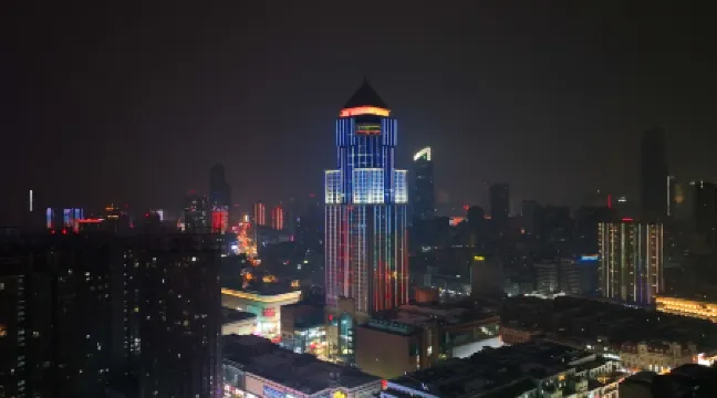 Wuhan Jianghan Road Pedestrian Street Manxin Hotel