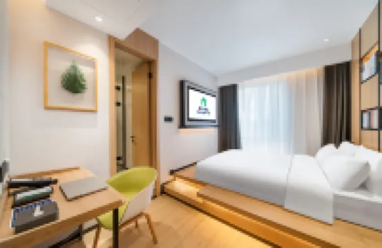 Campanile Beijing South Railway Station-Temple of Heaven Hotel berhampiran Sacrificial Hall Column Foundations