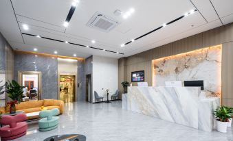 Park Hyatt Hotel Apartment (Shenzhen Longcheng Square Metro Station)