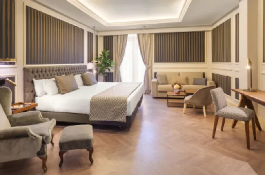 加泰羅尼亞科爾特斯酒店 馬德里酒店