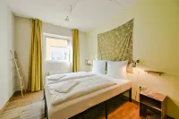 Wombat’s The City Hostel Munich Werksviertel Hotels near Caffe Classico