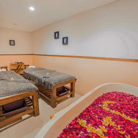 J4 Hotels Legian