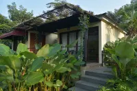 Sarga Earthing Resort Hotels in Pacet