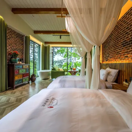 Guangyuan Zengjiashan Shiguang Zhuyin Forest Homestay