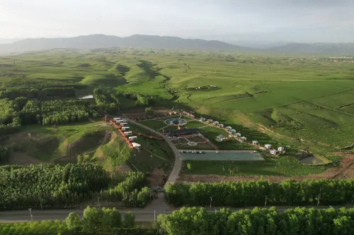 Zhaosu Racecourse Station Hotels in Zhaosu
