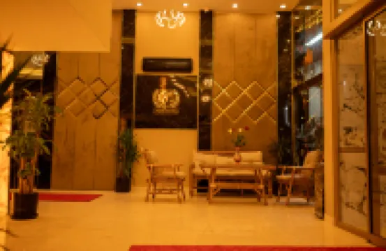 วอยส์ เคเมอร์ โรงแรม แอนด์ สปา