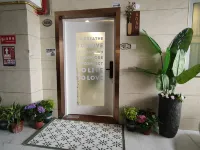 Qingting Youth Hostel