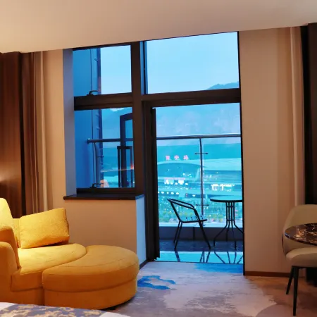 Wenhua Hengtai Hotel (Xining Railway Station)