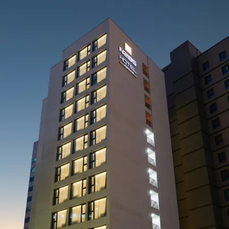 N285Hotel Отели рядом с достопримечательностью «Станция метро Jongno-3ga»