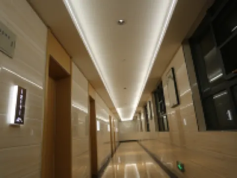 Dongfeng Boutique Hotel (Ningling Bus Station) Hotels in Ningling