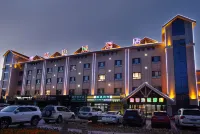 Habahe Fairy Tale Border Town Hotel Hotel dekat Kaba Museum