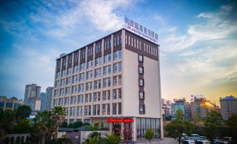 Jiulong Hot Spring Holiday Hotel