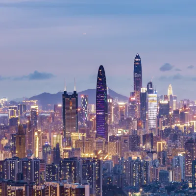 Shiyatu Vista·Skyline Audio-Video Residences (Shuibei Jewellery City, Honghu Metro) Hotels near Cuibei Elementary School