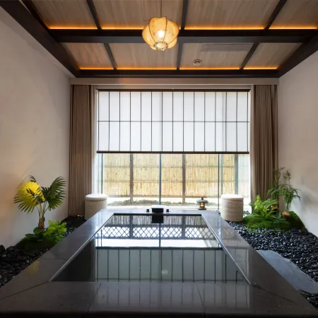 Huazhu Luxury · Jian Shan Jie Lu Tang-Style Boutique Inn