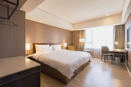 Jiamei Hotel Taipei Отели рядом с достопримечательностью «Tsai Jui-yueh Dance Research Institute»