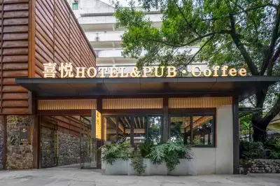 XIYUE HOTEL Các khách sạn gần CPC Luzhou Naxi District Committee Party School