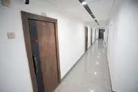 Miyue Light Luxury Hotel (Xingyang Wuyue Plaza)