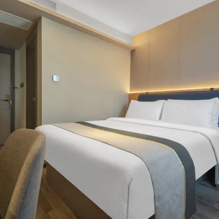 Homeinn Selected Hotel (Xiamen University Nanputuo Temple) Отели рядом с достопримечательностью «Храм Нанпутуо»