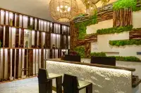 Fenglanju Jimi Audio-Visual Smart Homestay (Huize Ancient City) - Küvet
