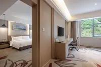 Daocheng ACE Holiday Hotel (Daocheng Yading Scenic Area Branch)