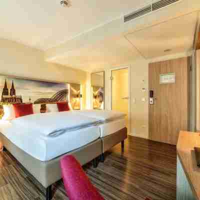 科隆中心廣場城市經典飯店 Rooms