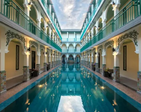 The Grand Morocc Hotel メーリムのホテル