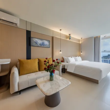The Landscape Hotel on the Cloud