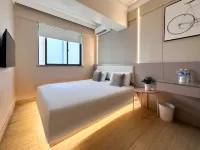 Miduo Light Luxury Hotel (Chuhe Han Street Subway Station Provincial Museum) Hotels near Han Street