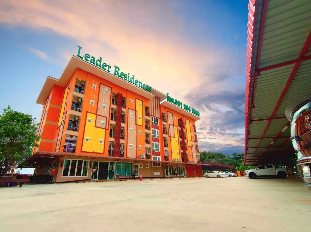 Leader Residences - Bang Phli District