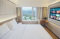 Xiyue Xingchen Hotel (Panzhihua Wanda Taigu Plaza) - parking