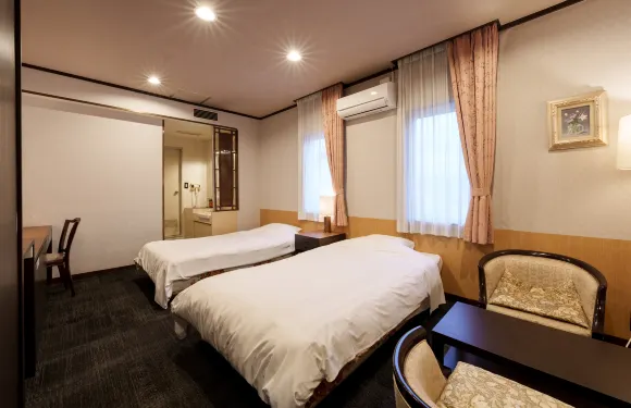 日田温泉龜山亭酒店