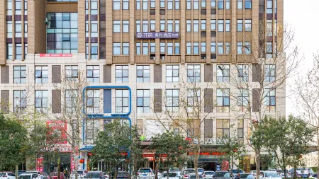 SuPu Hotel（Manhattan Plaza Yanzhuang SubwayStation Branch) Отели рядом с достопримечательностью «Zhengzhou Zoological Garden»