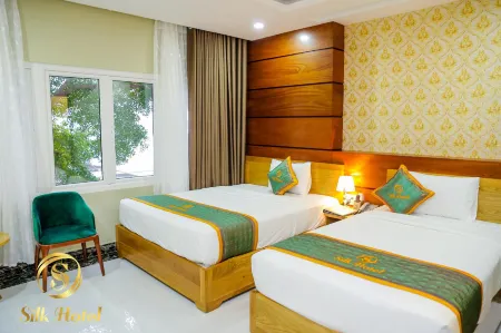 Silk Hotel near Tan Son Nhat Airport